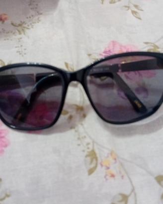 occhiali da sole  vintage da donna marca nau  