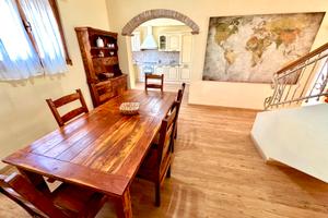 Casa a schiera su quattro livelli Sarroch