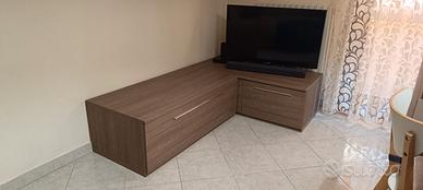 Parete attrezzata angolare