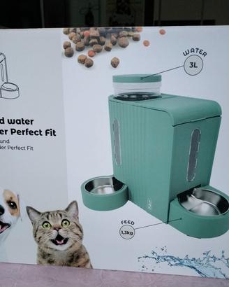 dispenser cibo gatti 
