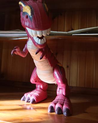 dinosauro  in movimento 