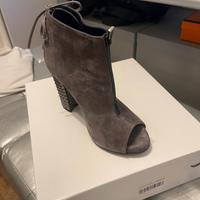 Scarpe fashion grige