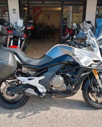 Cf Moto 650 MT - 2021