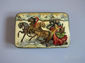 Scatola laccata Fedoskino. Dipinto a mano. Inverno