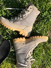 Stivali da deserto marca AKU