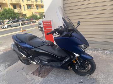 T-Max 530 Dx
