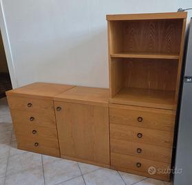 Quattro elementi base in frassino