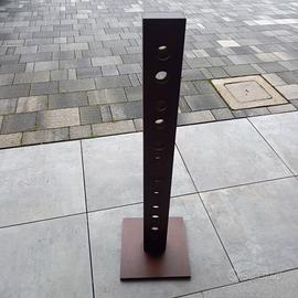 Bottigliera a colonna