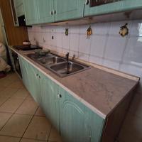 cucina completa di elettrodomestici 