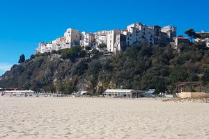 SPERLONGA 