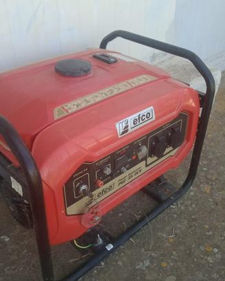 Generatore di corrente Efco a benzina portatile