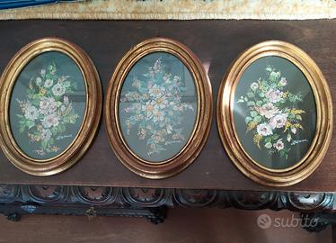 set quadri cornice ovale con fiori 