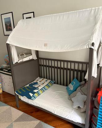 Lettino Stokke modello Home