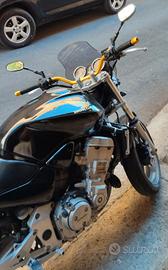 Honda Hornet 900