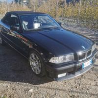 BMW 320i Cabrio