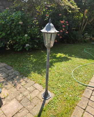 lampione da giardino