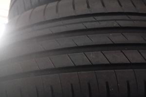 treno gomme estive  215/60/17