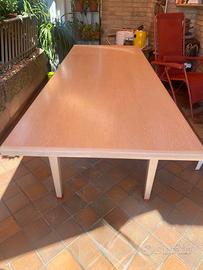 Tavolo da interno