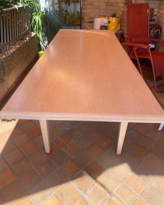 Tavolo da interno
