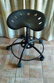 Sgabello Regolabile con Sedile Ergonomico