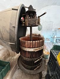 Torchio per uva