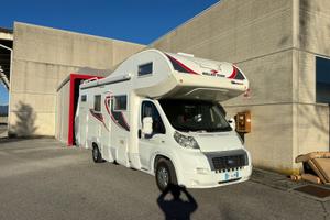 Camper roller team