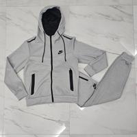 Tuta nike imitazione 