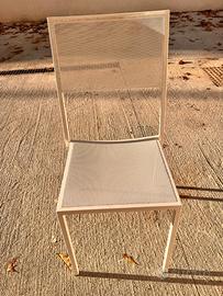 SEDIE IMPILABILI IN FERRO