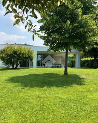 VILLA SINGOLA A BARDOLINO