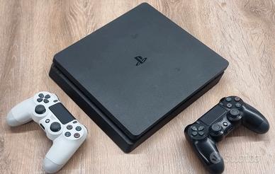 Play station 4 slim 1 TB