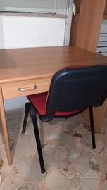 0TTIME CONDIZIONI scrivania cn sedia e libreria 

