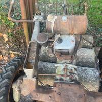 Falciatrice laverda tipo bcs per ricambi o restaur