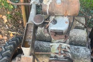 Falciatrice laverda tipo bcs per ricambi o restaur