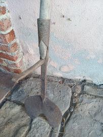 antico tagliafieno ferro battuto 