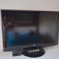 LG 42LH9000 TV + decoder DiGiQuest HD
