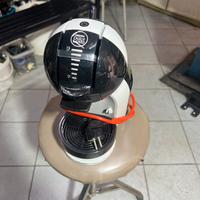 Dolce gusto grigia e nera.