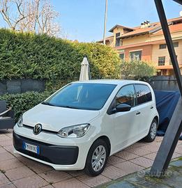 iva compresa autocarro van volkswagen up 2 posti