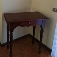 Tavolino da ingresso stile classico