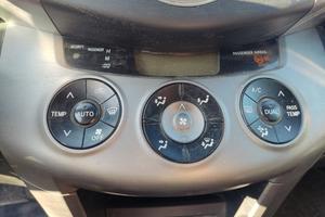 Comandi riscaldamento TOYOTA RAV 4 del 2006