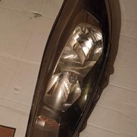 Faro Anteriore Sinistro (Lato Guida) Ford Fiesta
