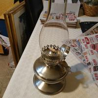 Lampada a olio minerale