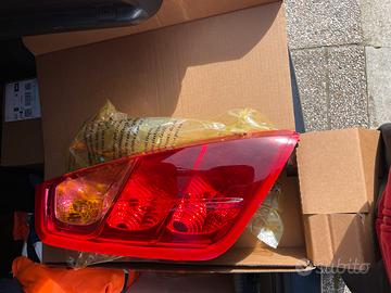 Fanale sinistro grande punto