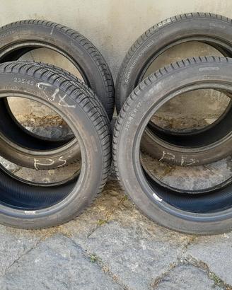 Pneumatici invernali. 