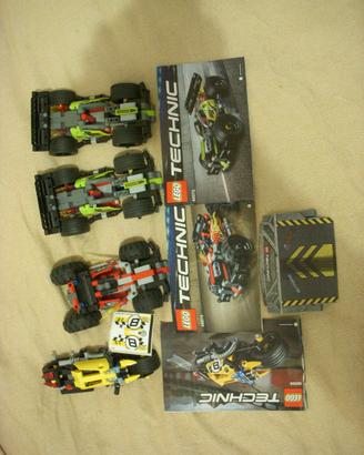 Lego technic tre macchine ed una moto
