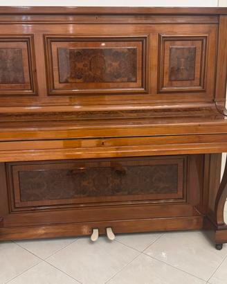 Pianoforte verticale