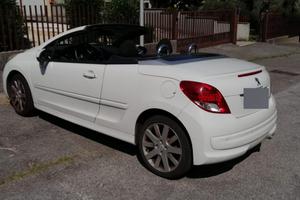 PEUGEOT 207 CC 1.6 hdi