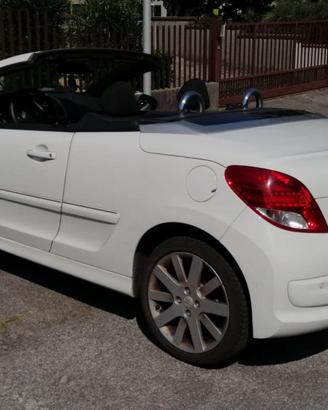 PEUGEOT 207 CC 1.6 hdi