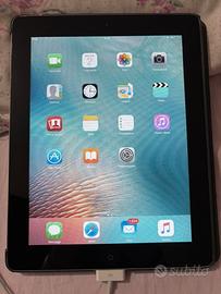 iPad 2 wi-FI 16GB +cover e caricatore