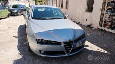 Alfa Romeo 159