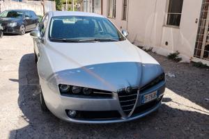 Alfa Romeo 159